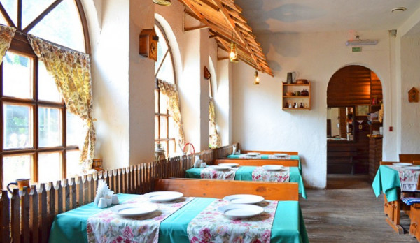 Сеть ресторанов «Колхоз»